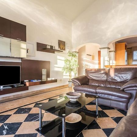 Villa Tania - Villa Independiente Con Piscina Privada 普拉亚布兰卡 外观 照片