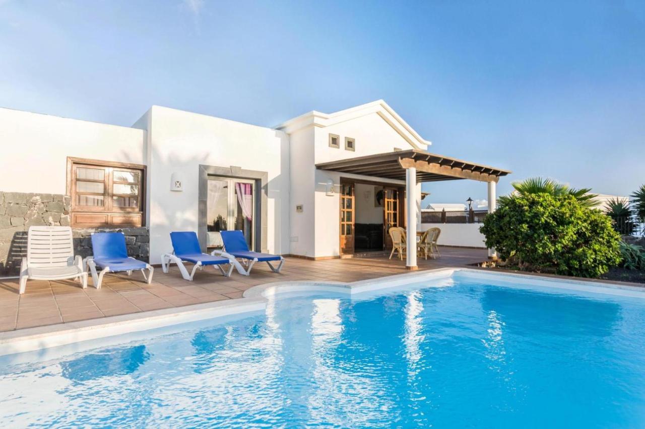 Villa Tania - Villa Independiente Con Piscina Privada 普拉亚布兰卡 外观 照片
