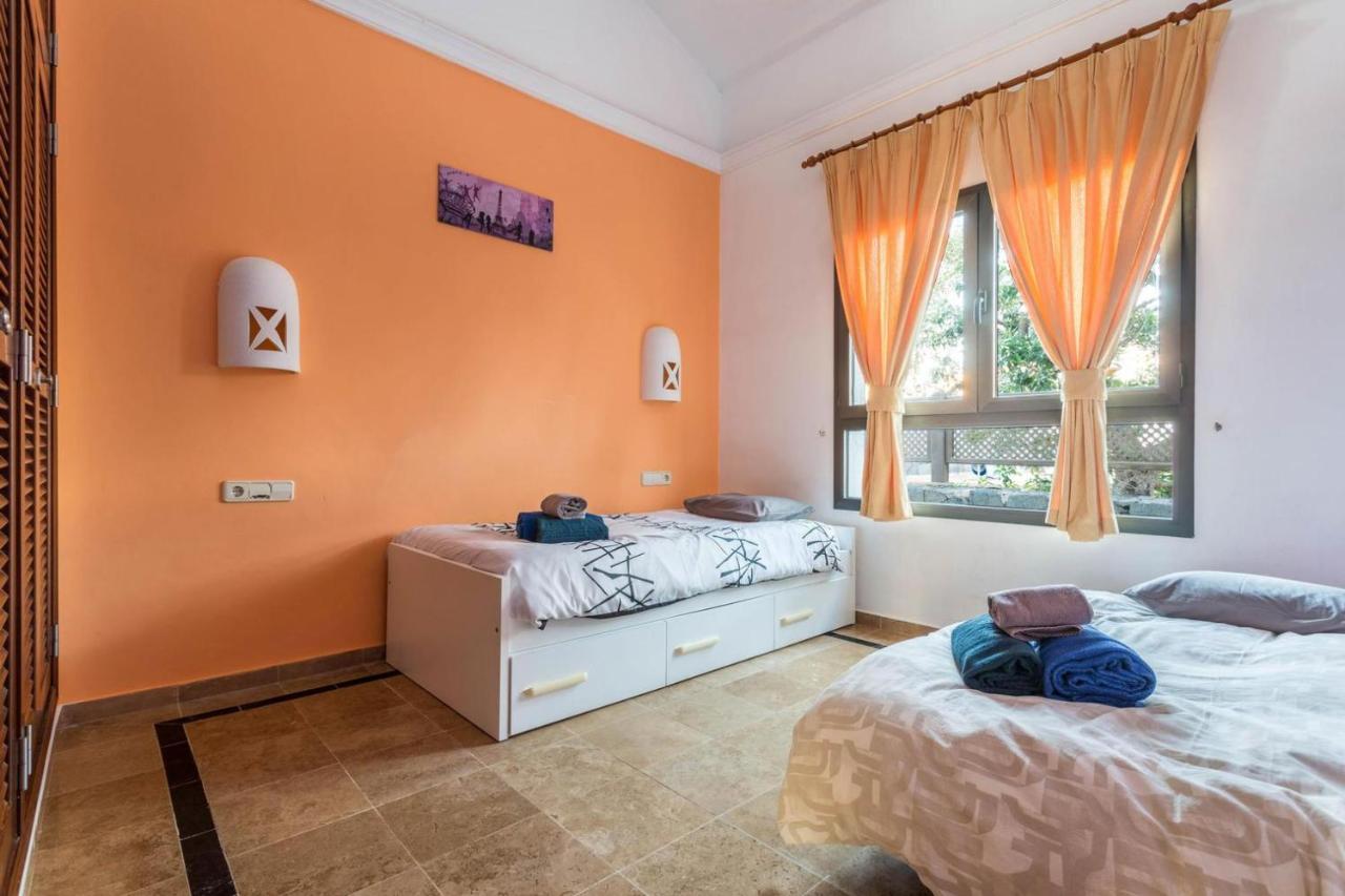 Villa Tania - Villa Independiente Con Piscina Privada 普拉亚布兰卡 外观 照片