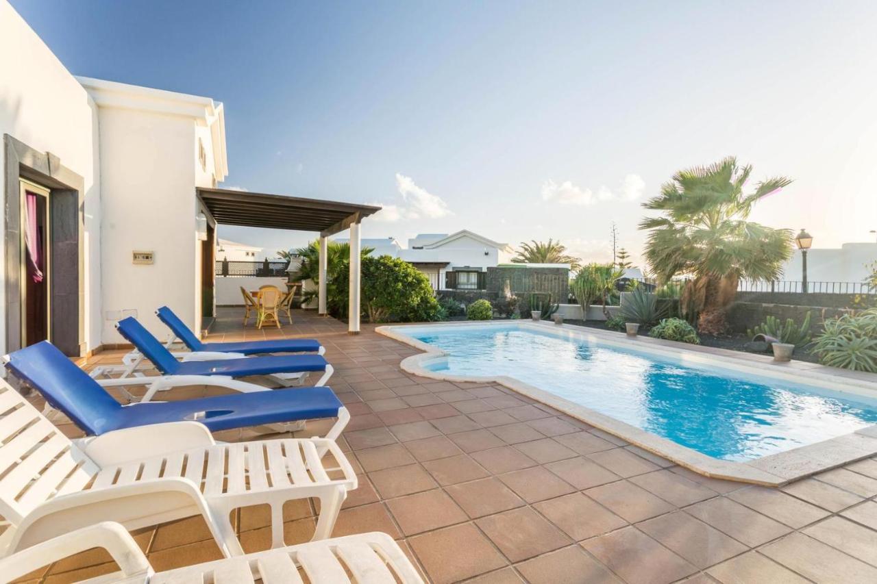 Villa Tania - Villa Independiente Con Piscina Privada 普拉亚布兰卡 外观 照片
